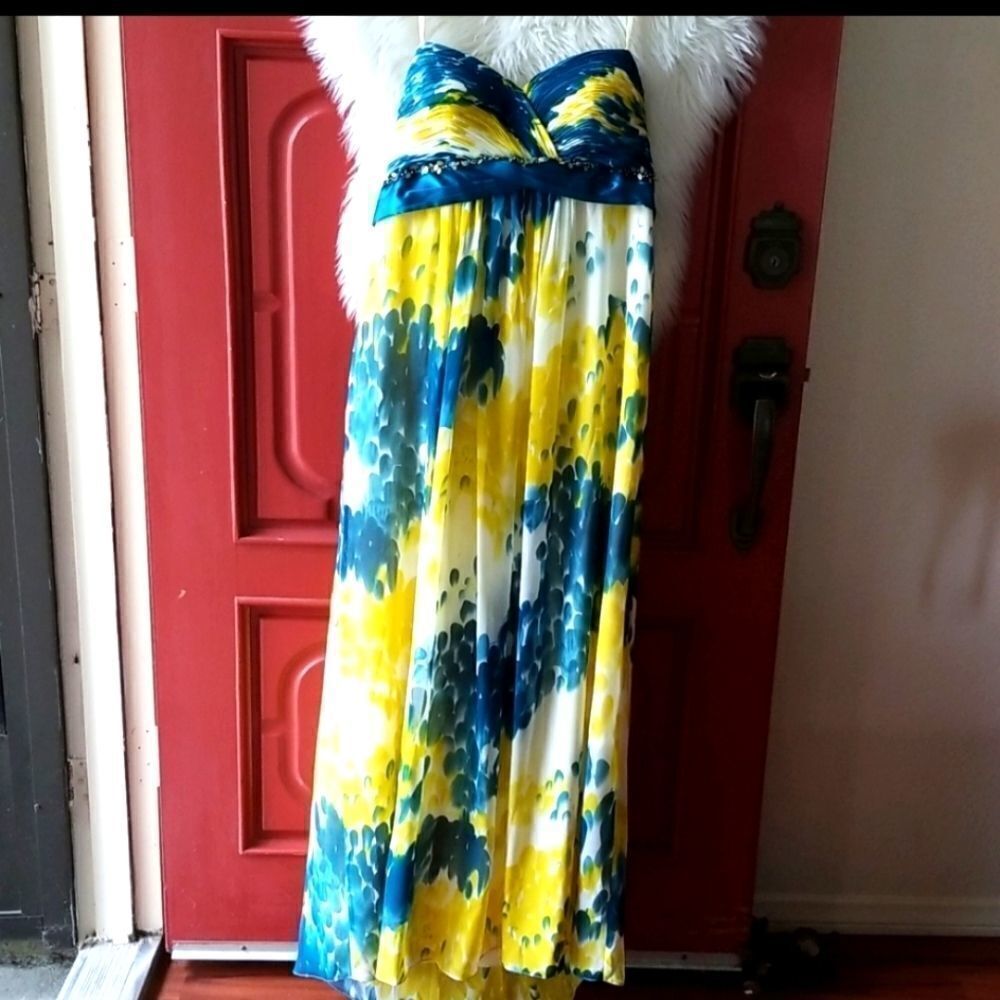 Dave & Johnny Colorsplash Psychedelic Vibes Flowy Boho Glam‎ Gown Size 9/10